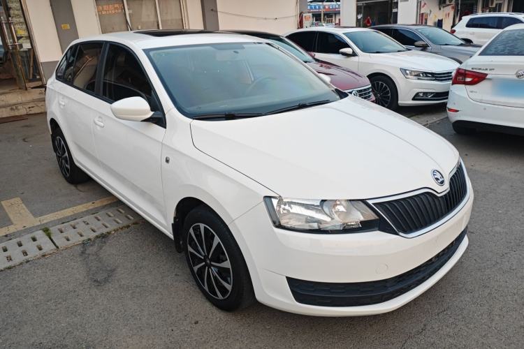 Used Skoda Rapid Spaceback 2016 Revised Version 1.4L Manual Front-Drive Edition
