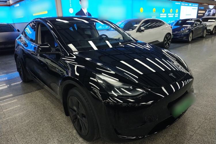 Used Tesla Model Y 2023 Rear-Wheel-Drive Version