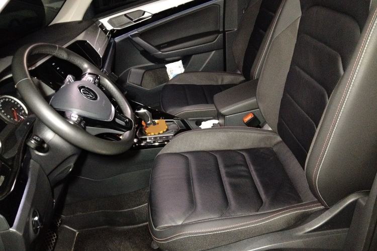 Used Volkswagen Tayron 2021 330TSI Two-Wheel Drive Luxury Smart Connectivity Version