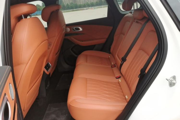 Used NETA L 2024 Extended-Range 310 Flash-Charge Red Edition
