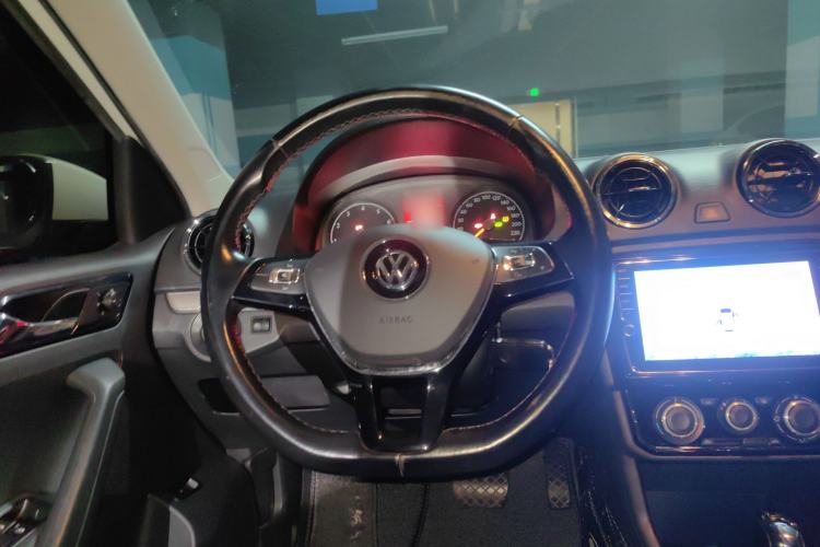 Used Volkswagen Jetta 2019 Dream Edition 1.5L Automatic Comfort Version
