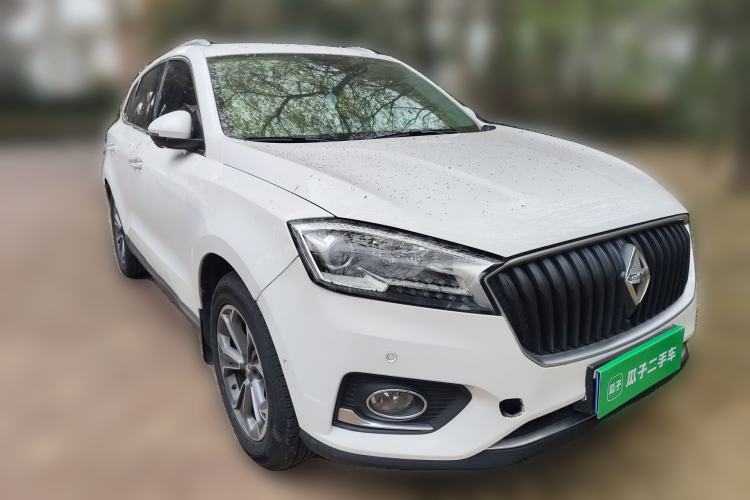 Used BORGWARD BX7 2018 28T Two-Wheel Drive Luxury Version 5 Seats China V Emission Standard
