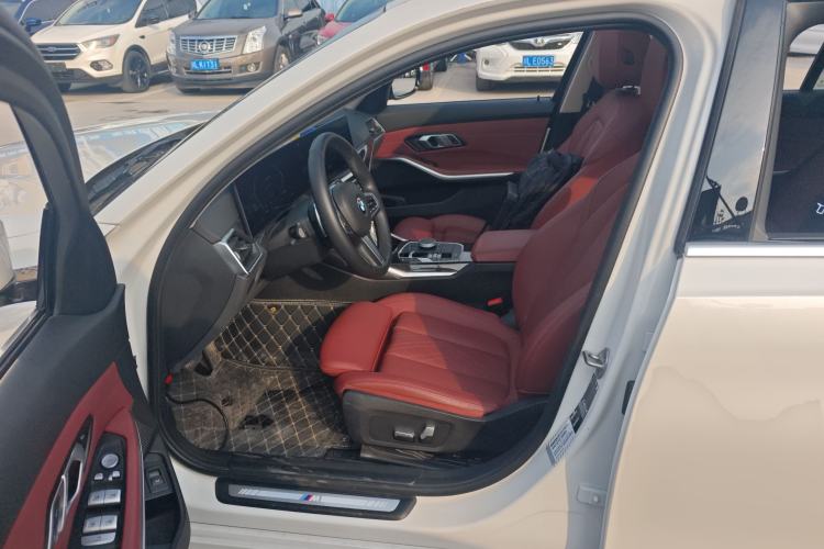 Used BMW 3 Series 2023 325Li M Sport Package Left Front Seat