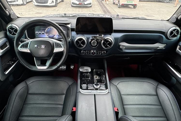 Used BAIC Off-Road BJ40 2020 2.0T Automatic Four-Wheel Drive Urban Hunter Edition Chivalrous Type
