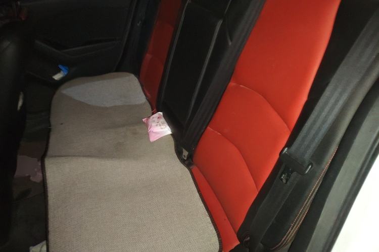 Used Mazda Mazda 3 Axela 2016 Sedan 1.5L Automatic Comfort Model
