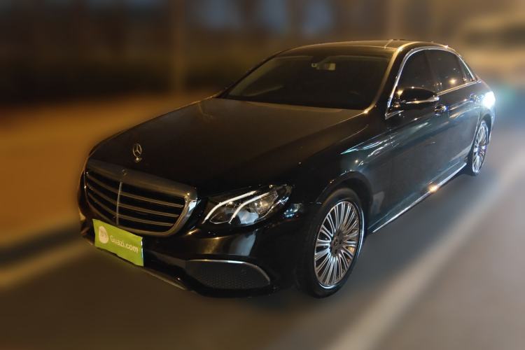 Used Mercedes-Benz E-Class 2019 E 300 L Sporty and Stylish Model