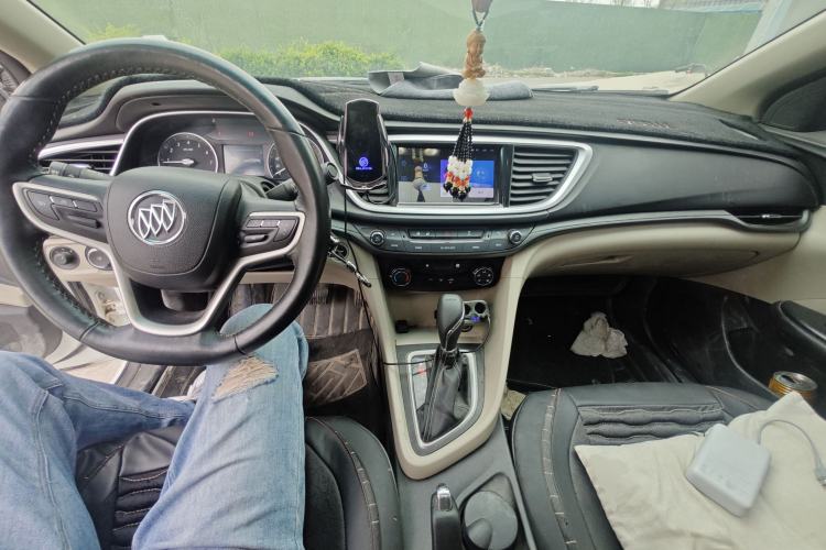 Used Buick GT 2018 15T Dual-Clutch Elite Model China V Standard Center Console