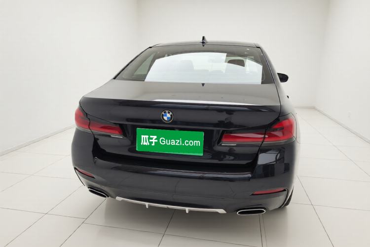 Used BMW 5 Series 2021 530Li Leading Model M Sport Package Exterior 4