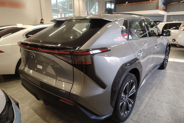 Used Toyota FAW bZ4X 2022 Four-Wheel-Drive High-Performance PRO Edition