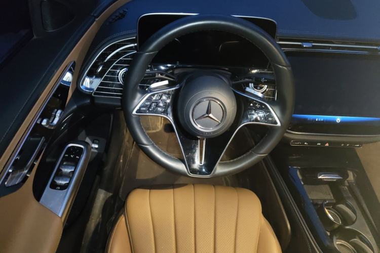 Used Mercedes-Benz E-Class 2024 Facelift E 260 L
