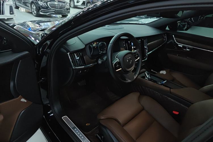 Used Volvo S90 2021 B5 Zhiyuan Luxury Edition