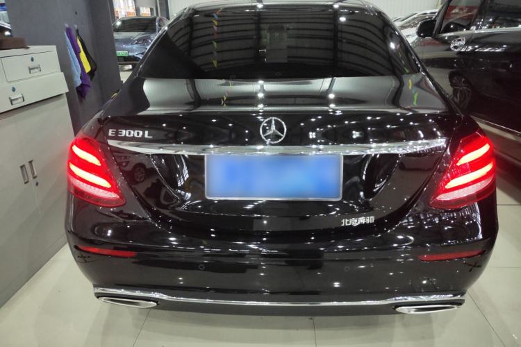 Used Mercedes-Benz E-Class 2019 E 260 L