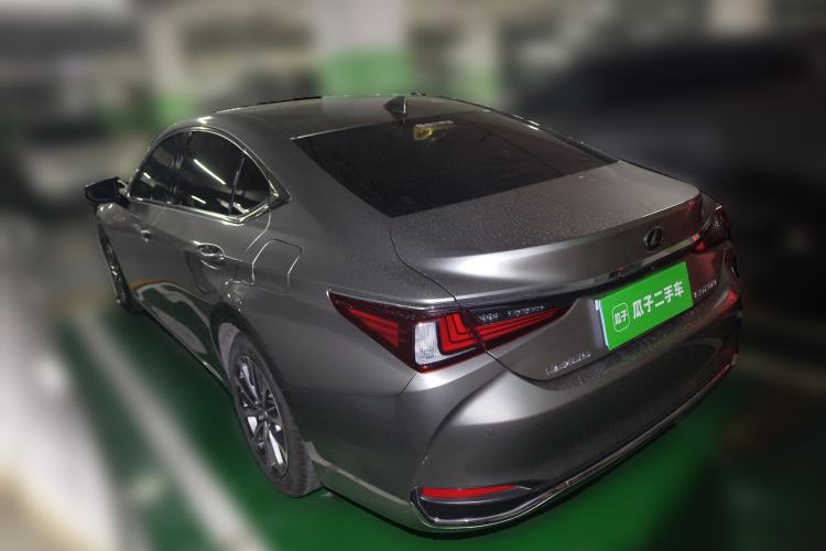 Used Lexus ES 2023 200 Excellence Edition