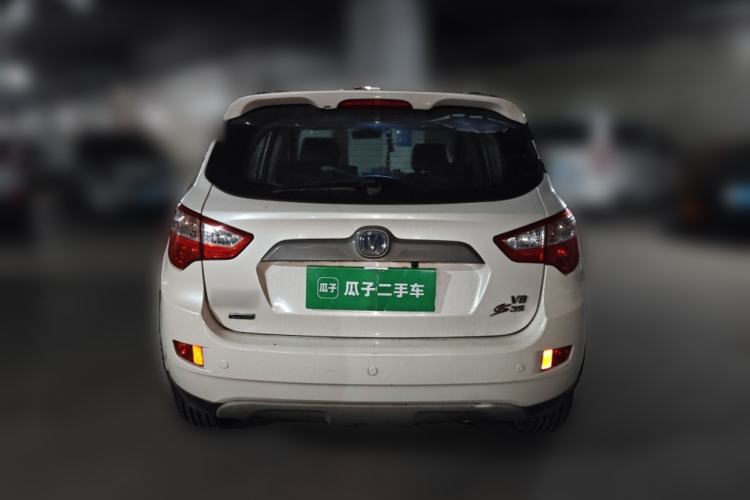 Used CHANGAN CS35 2014 1.6L Automatic Luxury Navigation Model China IV Standard
