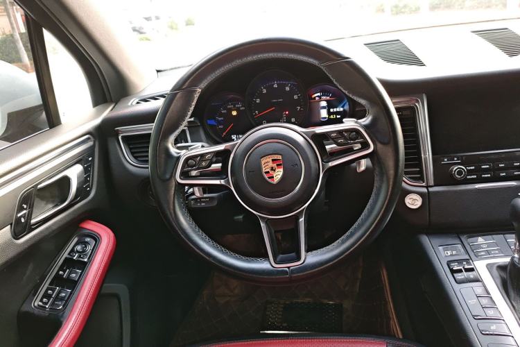 Used Porsche Macan 2017 Macan 2.0T
