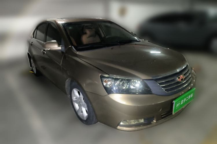 Used Geely Auto Classic Emgrand 2012 Sedan 1.8L CVT Luxury Model Front Right 45 Deg