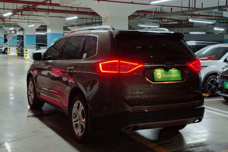 Used Ford Edge 2016 EcoBoost 245 Two-Wheel-Drive Titanium 7-Seater