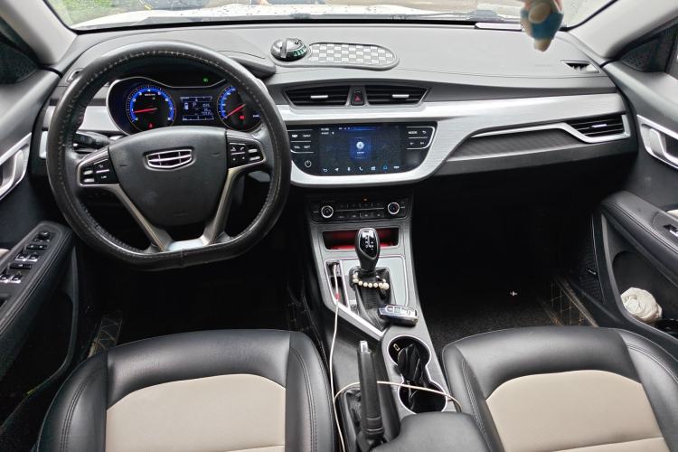 Used Geely Auto Vision 2019 Upgraded Model 1.5L CVT Prestige Version China VI Standard Center Console