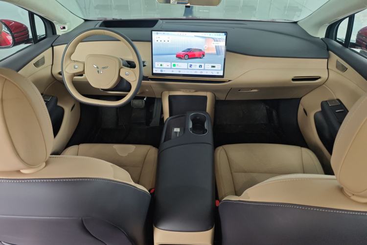 Used Hongqi Tiangong 05 2025 750 Smart Selection Center Console