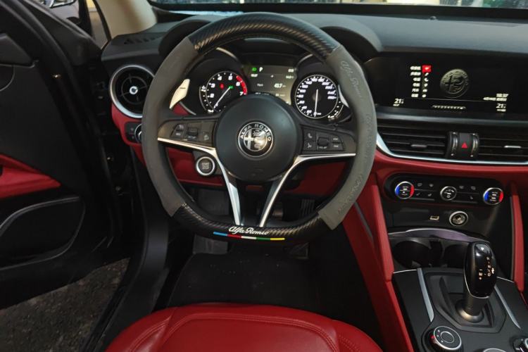 Used Alfa Romeo Stelvio 2017 2.0T 280HP Luxury Edition