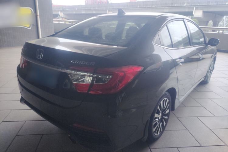 Used Honda Crider 2013 1.8L automatic luxury edition