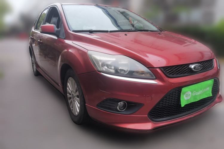 Used Ford Focus 2013 Hatchback Classic 1.8L Automatic Fashion Edition
