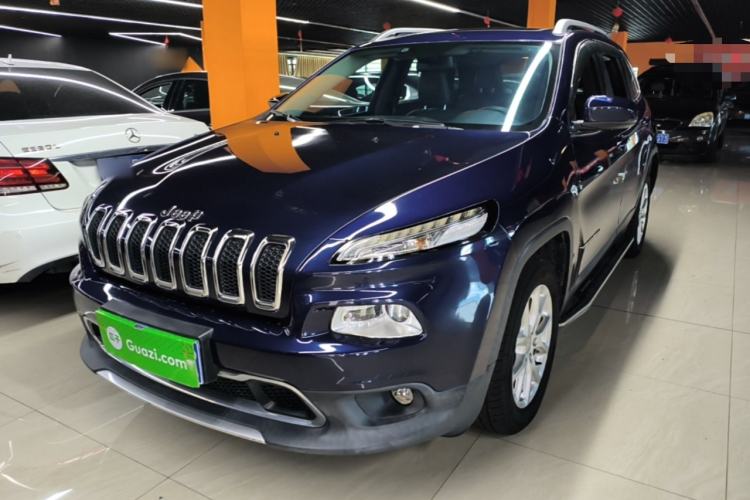 Jeep Cherokee 2017 2.0L Superior Edition d’occasion