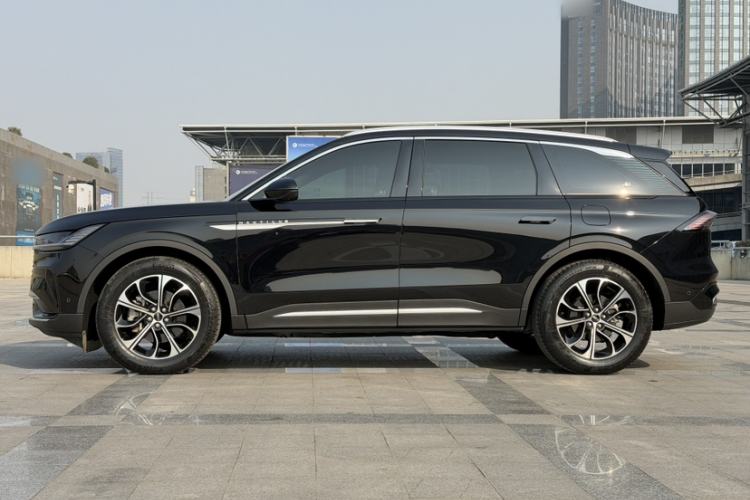 Used Lincoln Nautilus 2023 2.0T All-Wheel-Drive Luxury Edition