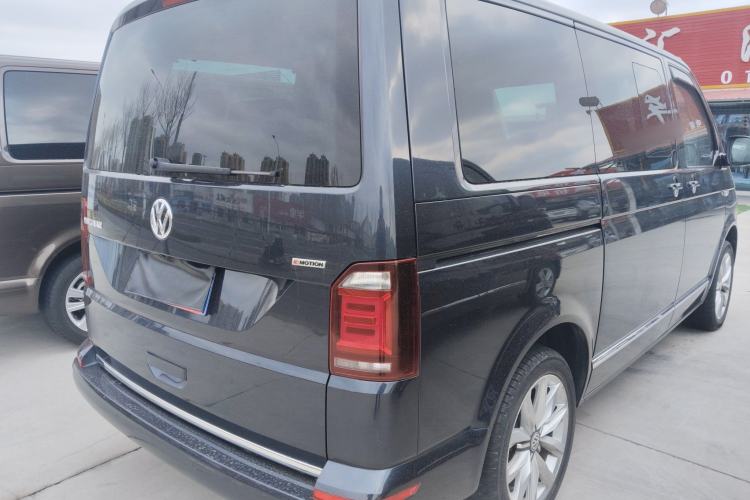 Used Volkswagen Multivan 2019 2.0 TSI Two-Wheel Drive Luxury Edition 7 Seats Rear Right 45 Deg
