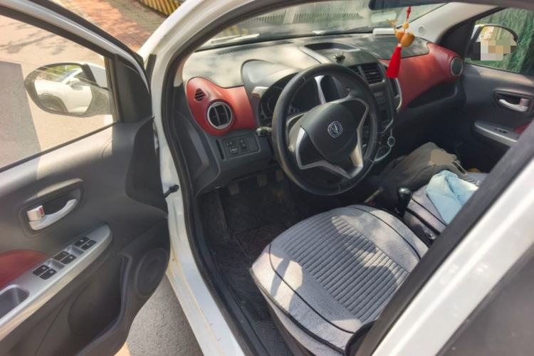 Used CHANGAN Benni 2015 1.4L Manual Luxury Model China V Standard Driver Seat