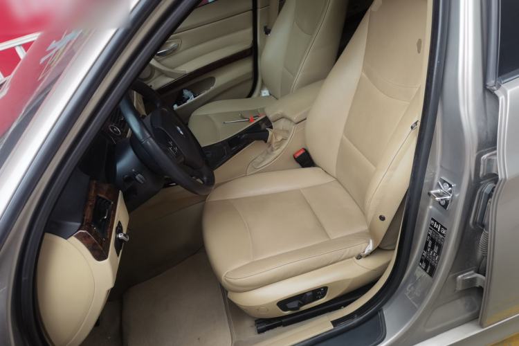 Used BMW 3 Series 2009 318i Leading Model
