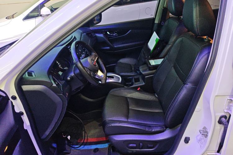 Used Nissan X-Trail 2019 2.0L CVT Smart Connect Comfort Edition 2WD
