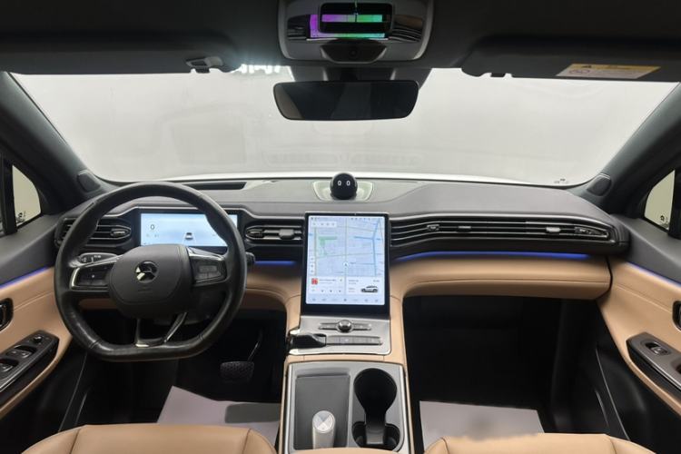 Used Nio ES6 2022 75 kWh Sport Edition Audio And AC Panel