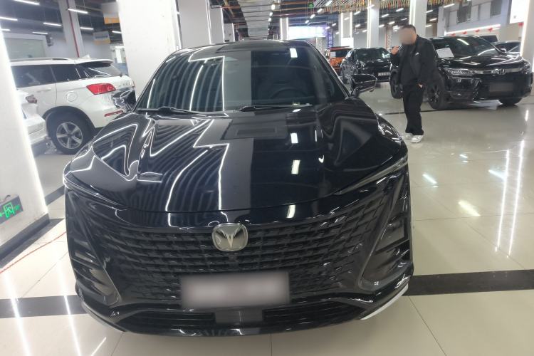 Used CHANGAN UNI-T 2023 2nd Generation 1.5T Flagship Version Front