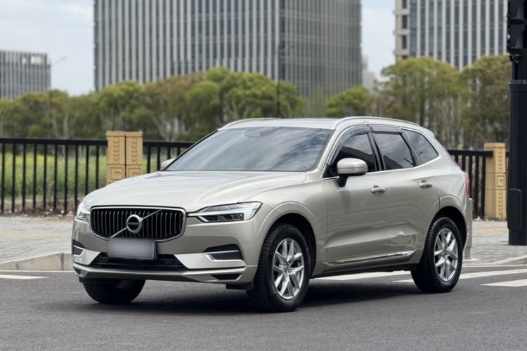 Used Volvo XC60 2021 T5 4x4 Smart Luxury Edition