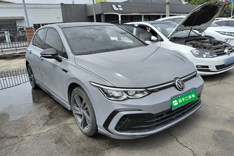 Used Volkswagen Golf 2021 280TSI DSG R-Line Front Right 45 Deg