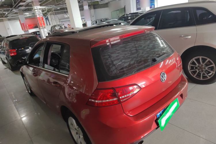 Used Volkswagen Golf 2016 230TSI Automatic Comfort Version Rear Left 45 Deg