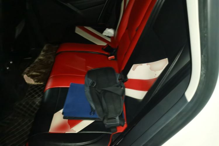 Used Volkswagen Tiguan 2017 300TSI Automatic Two-Wheel Drive Silk Road Luxury Edition Left Rear Seat