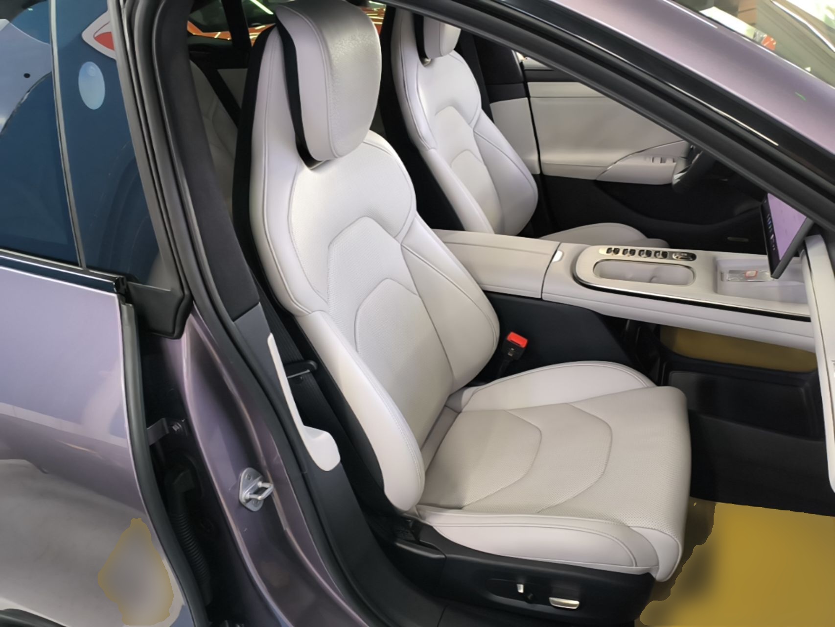 Xiaomi Auto SU7 2024 Four-Wheel-Drive Max Founder's Edition — снимка 19