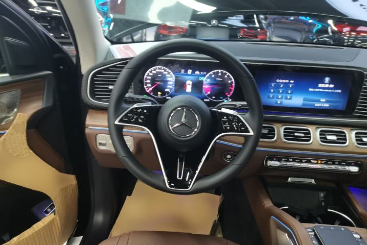 Used Mercedes-Benz GLE 2024 GLE 450 4MATIC Stylish Model
