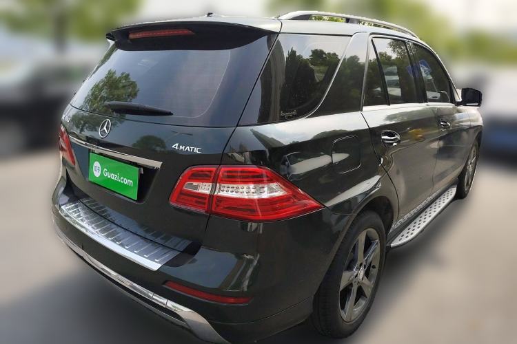 Used Mercedes-Benz M-Class 2014 ML 400 4MATIC Dynamic Model