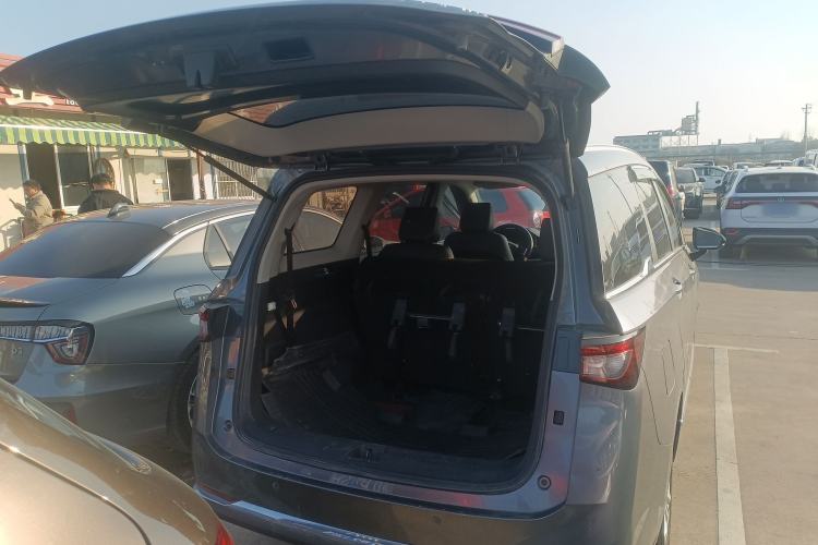 Used Wuling Jiachen 2022 1.5L Manual Comfort Edition