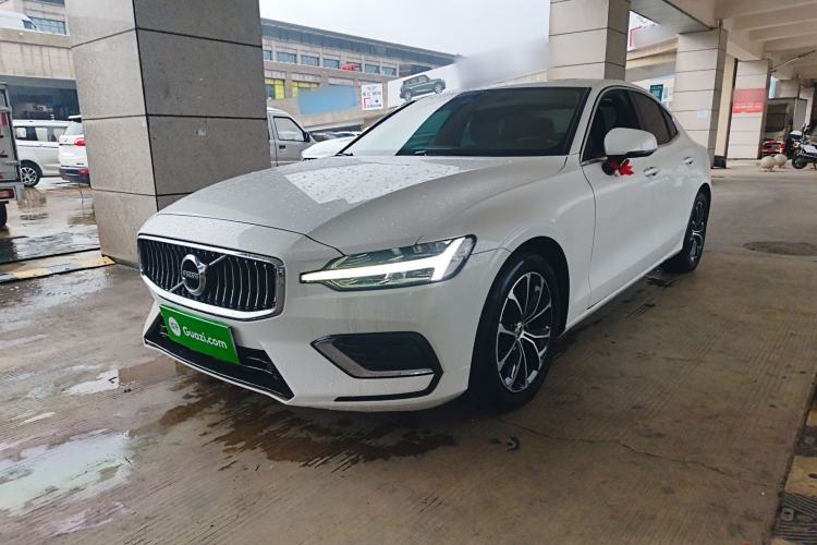 Used Volvo S60 2020 T4 Zhiyi Luxury Edition
