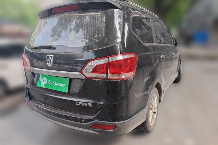 Used Baojun 730 2014 1.5L manual Comfort version 7 seats