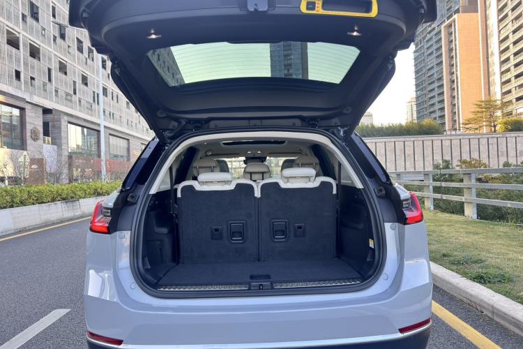 Used Nio ES8 2020 415 km Range 7-Seater Version
