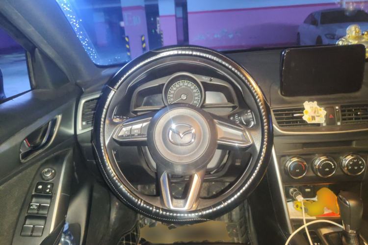 Used Mazda CX-4 2018 2.0L Automatic Two-Wheel Drive Blue Sky Dynamic Version China V Standard