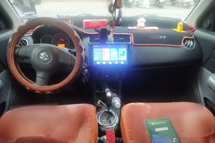 Used Suzuki Swift 2013 1.5L Automatic 20th Anniversary Limited Edition Center Console