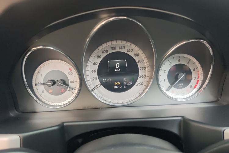 Used Mercedes-Benz GLK-Class 2015 GLK 260 4MATIC Dynamic Edition Ultimate Version Instrument Cluster
