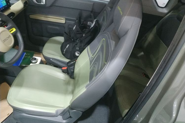 Used Geely Galaxy Panda 2024 200km Panda Rider Left Front Seat