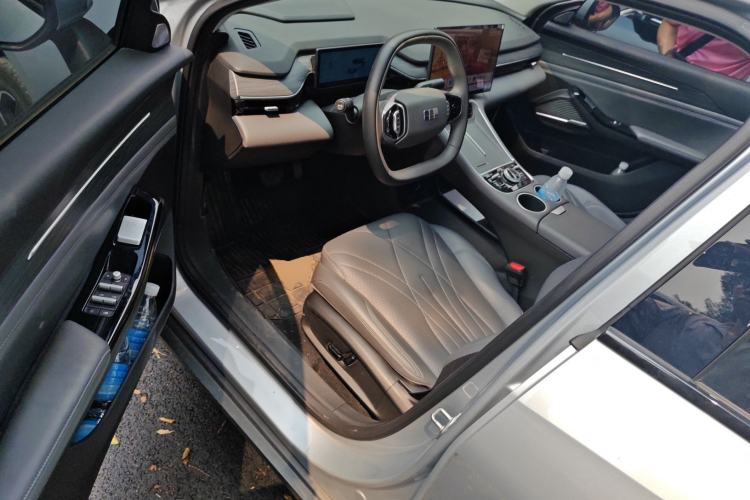 Used Geely Galaxy L6 2025 EM-i 140km Starship Edition Driver Seat